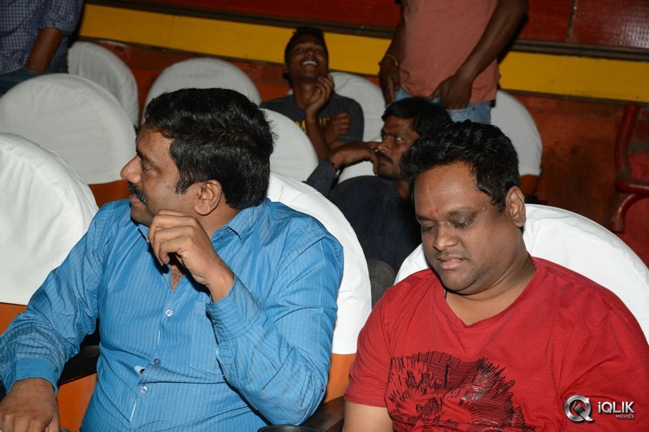 Krishnashtami-Movie-Team-at-Devi-Theater